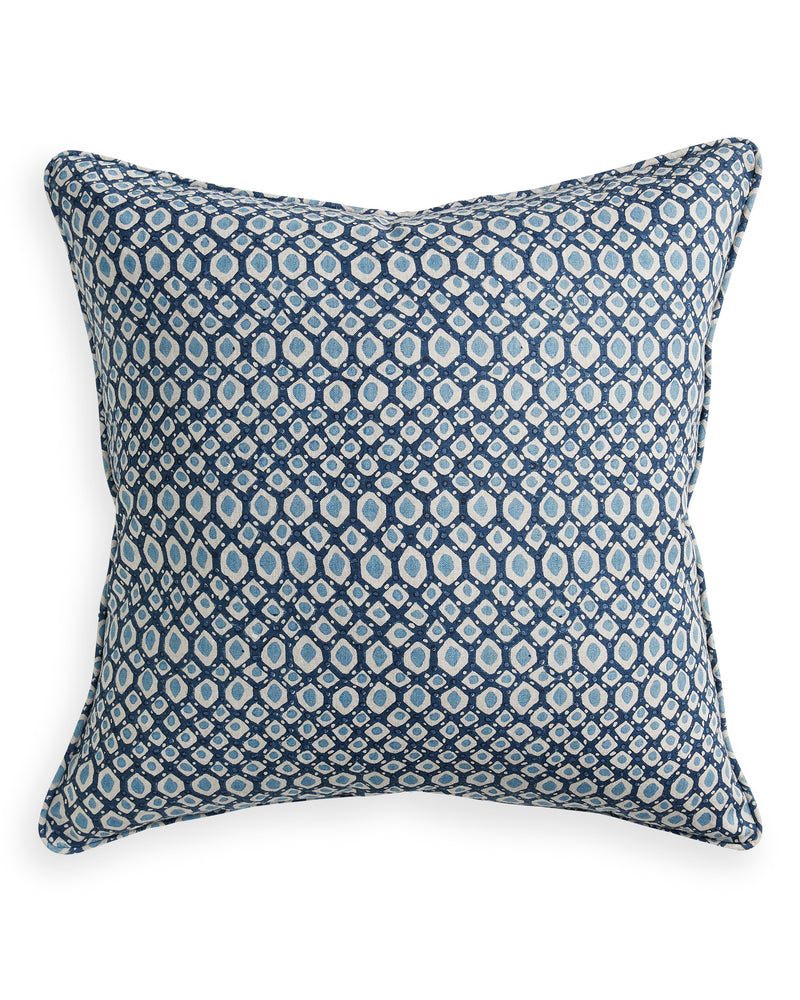 Zhao Riviera Cushion