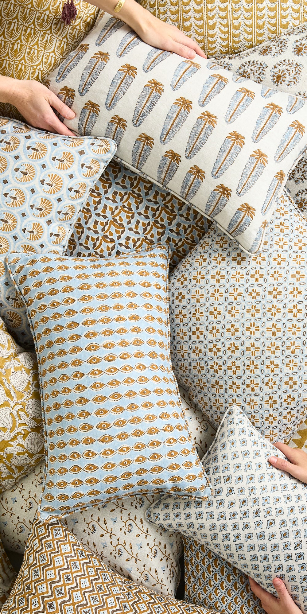 Akola Sahara Cushion