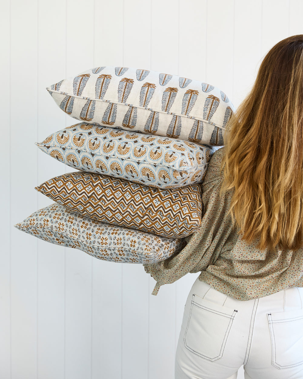 Akola Sahara Cushion
