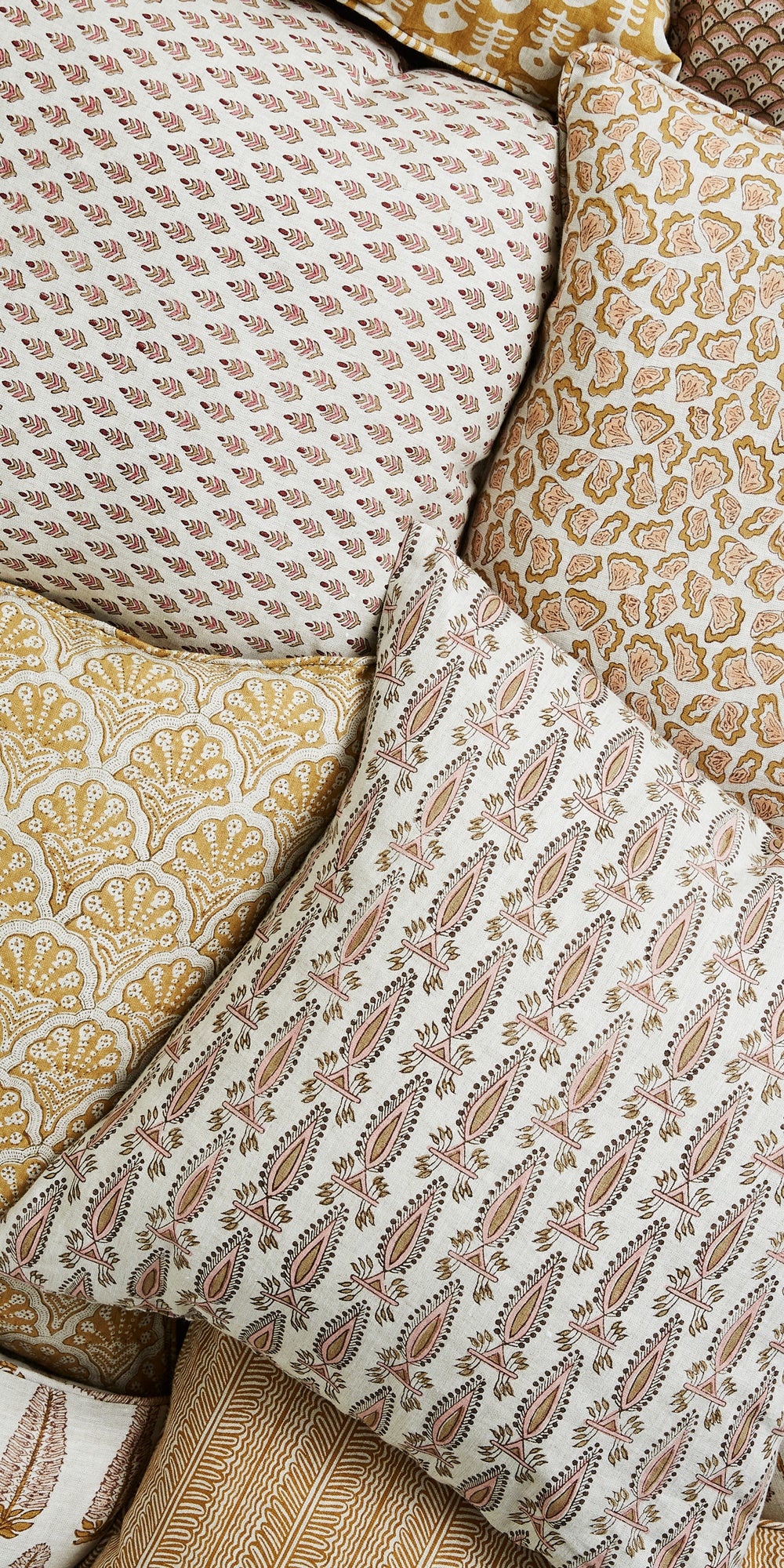 Kauai Spice Cushion