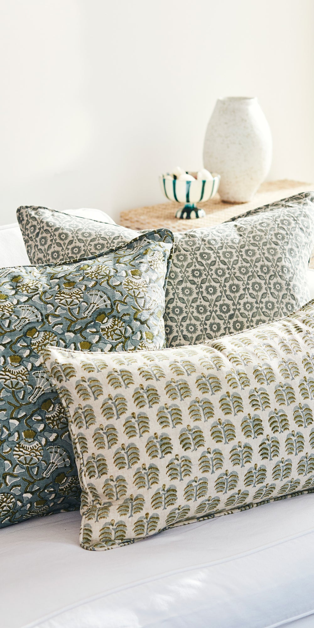 Iznik Celadon Moss Cushion
