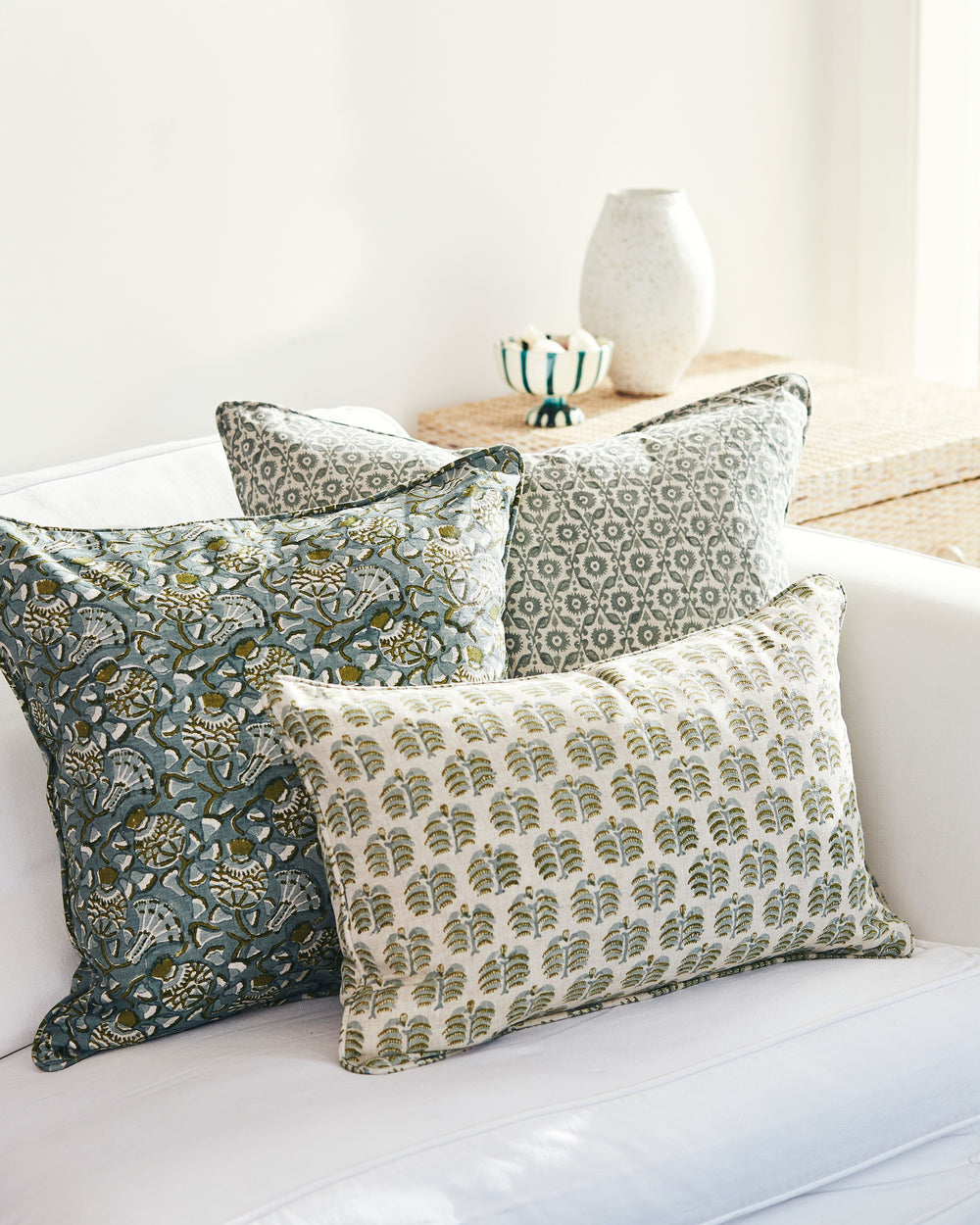 Iznik Celadon Moss Cushion