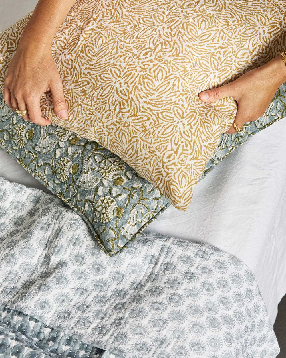 Iznik Celadon Moss Cushion