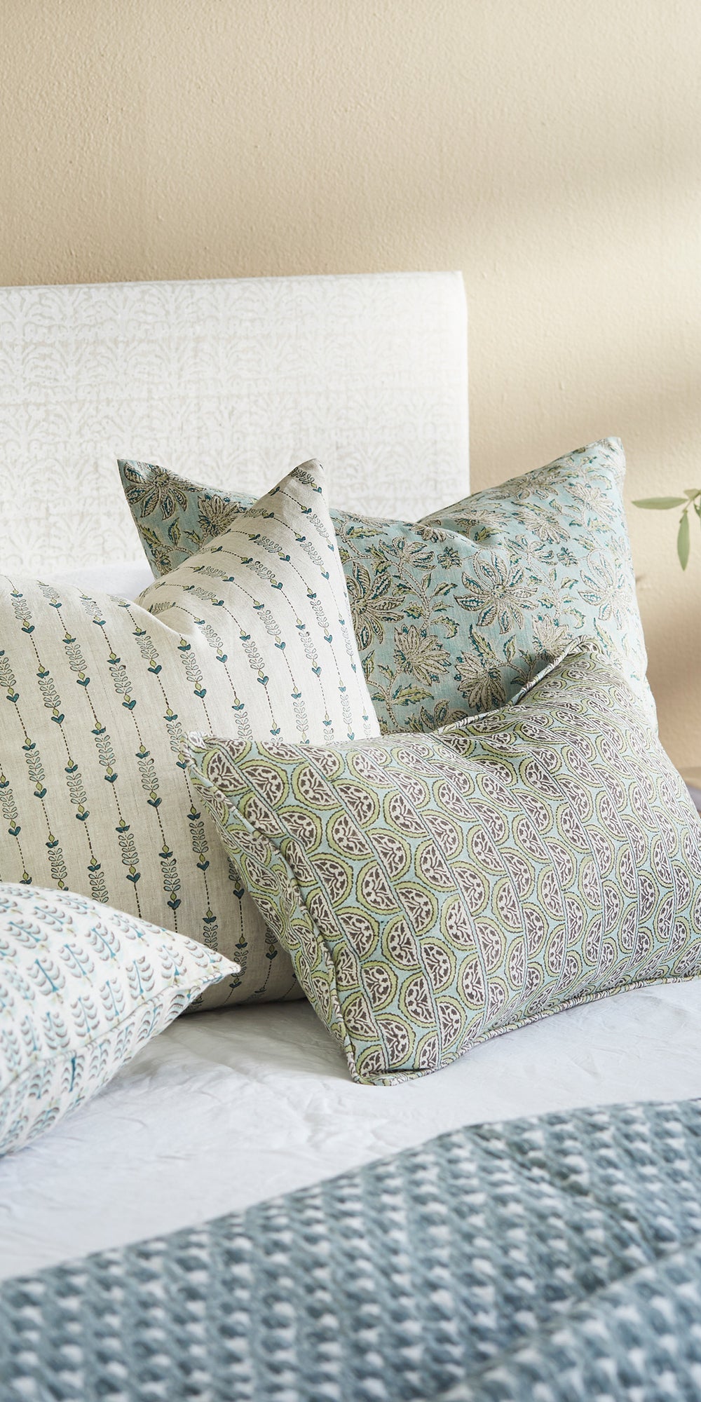 Azores Wasabi Cushion