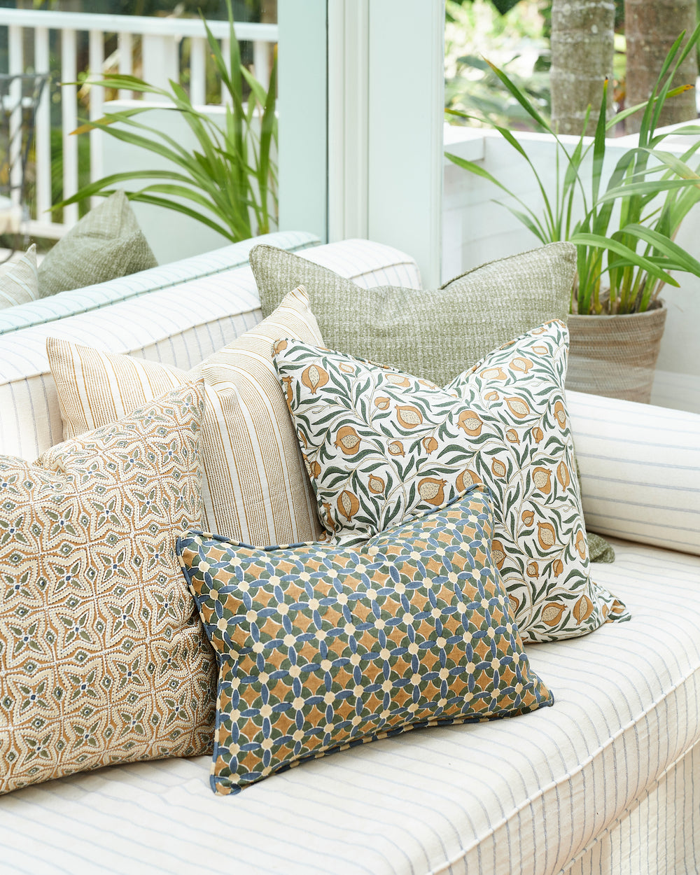 Pollara Saffron Cushion