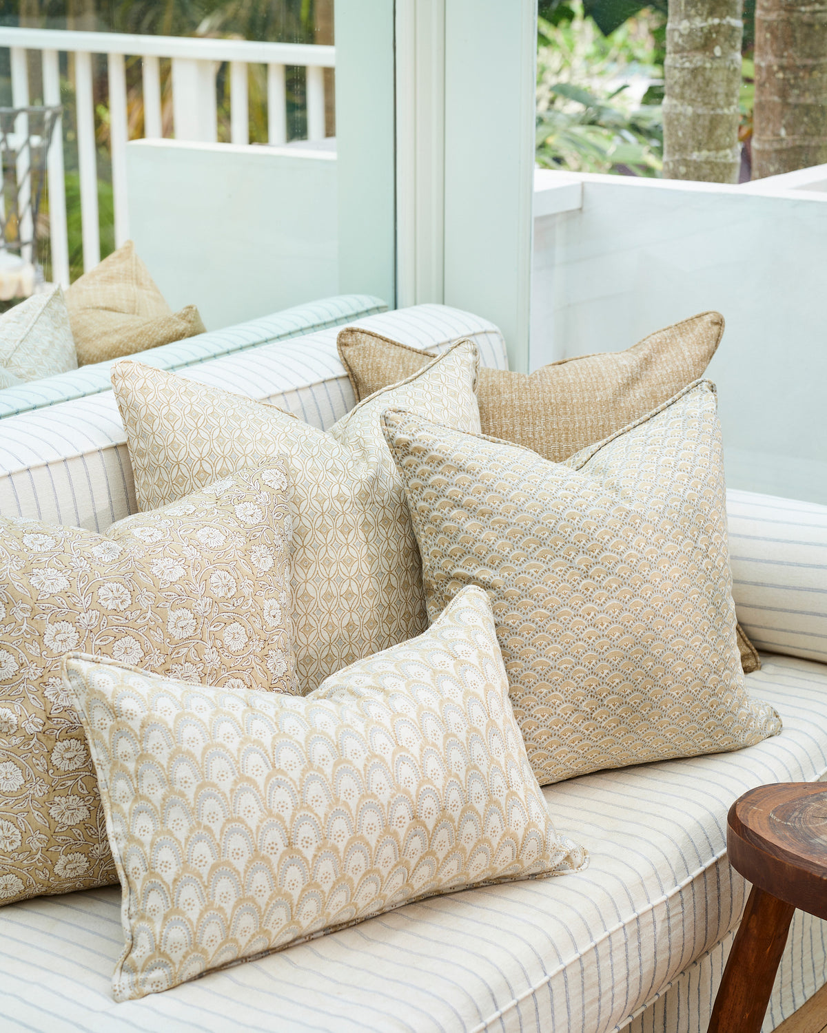 Condesa Elm Cushion