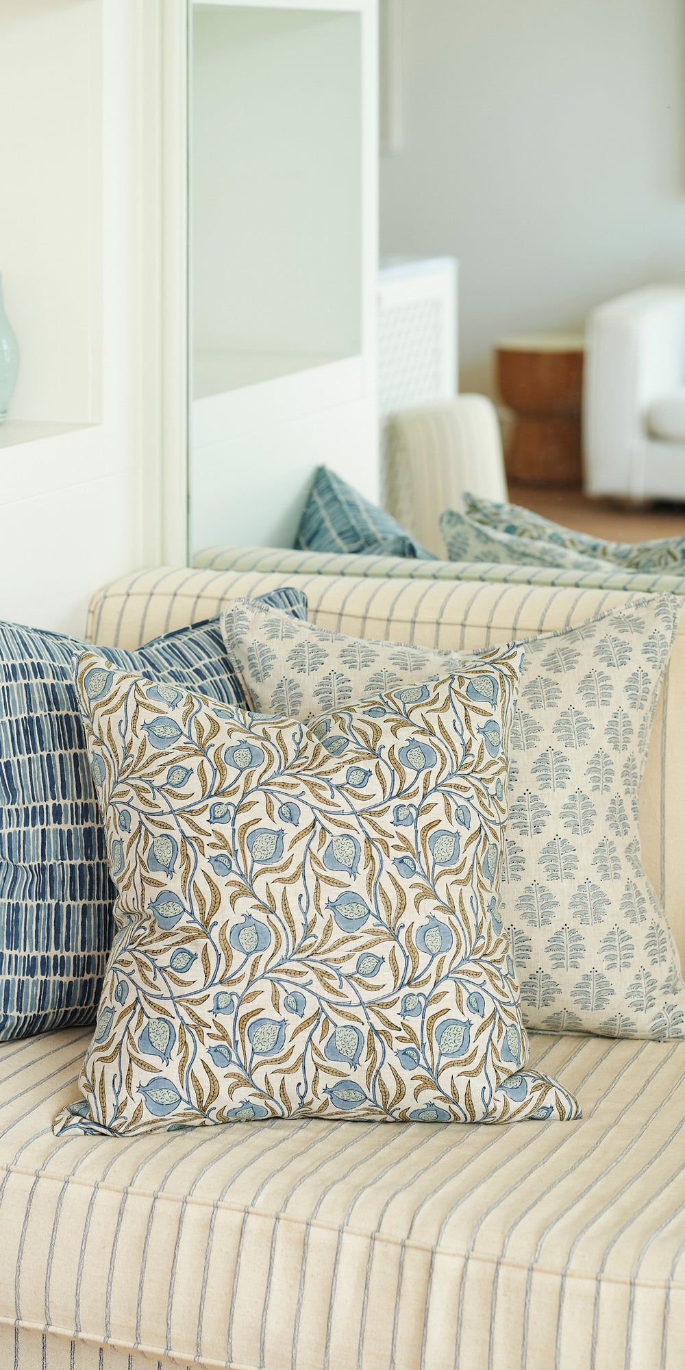Paros Tahoe Cushion
