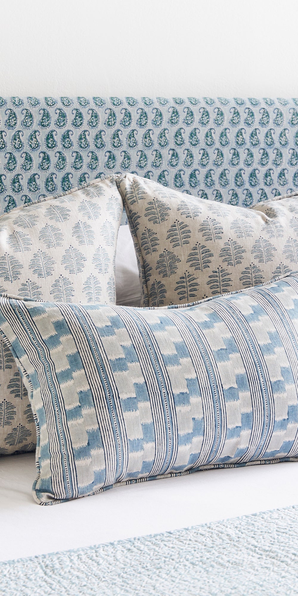 Paros Tahoe Cushion