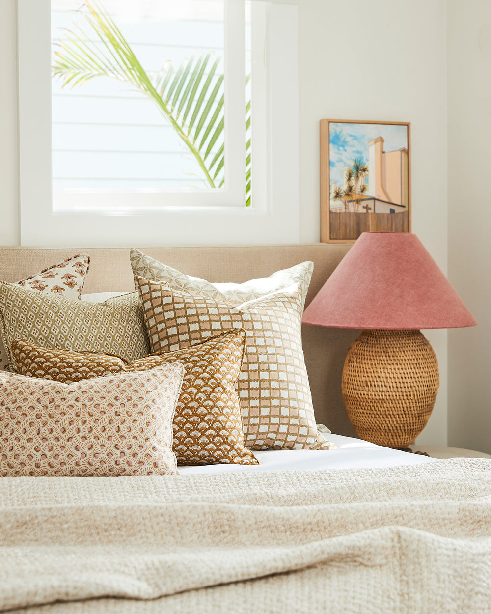 Tindari Shell Cushion