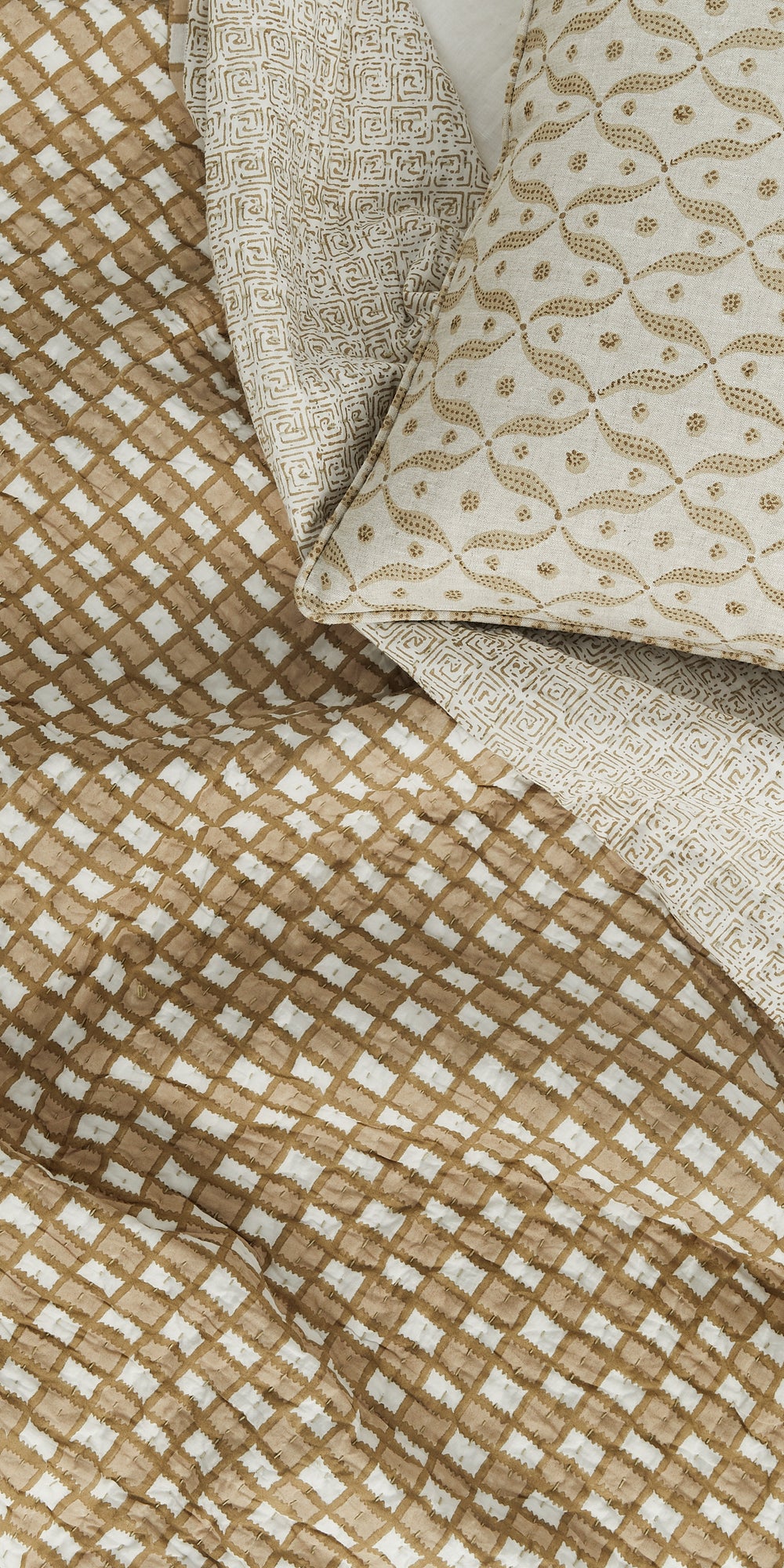 Tindari Shell Quilt in - Quilts - Walter G Australia