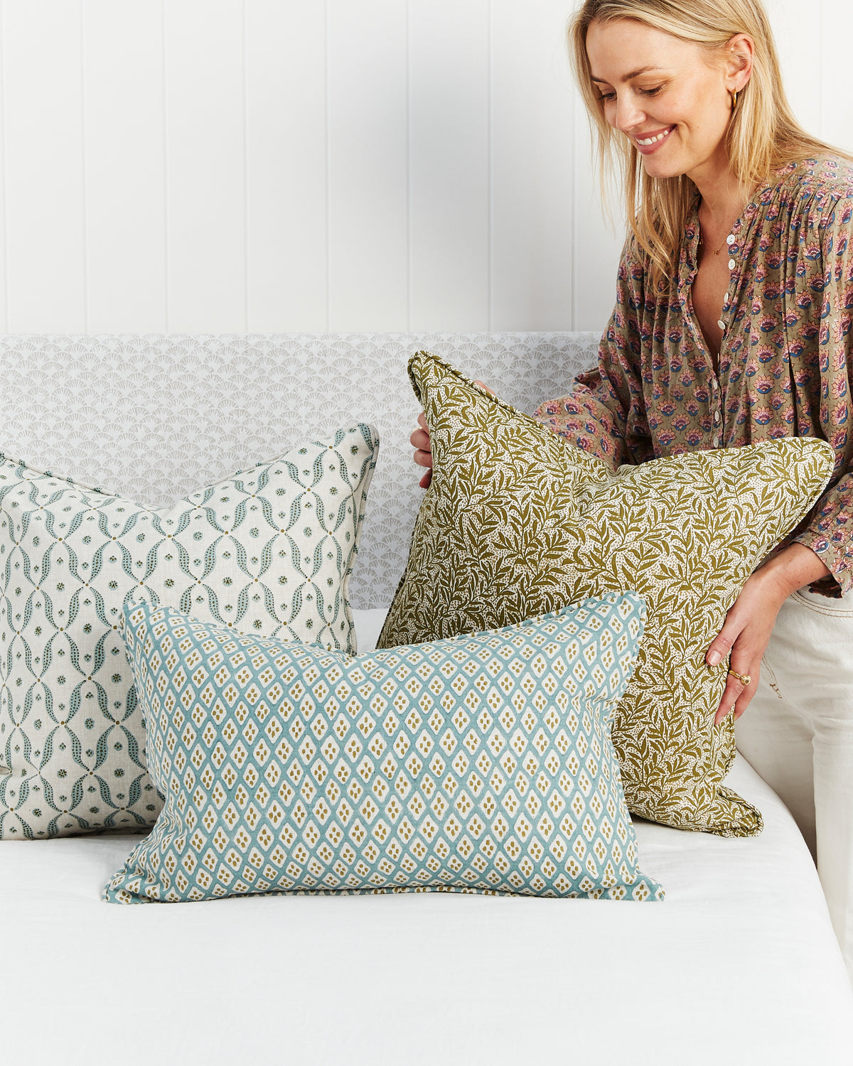 Orvietto Celadon Moss Cushion