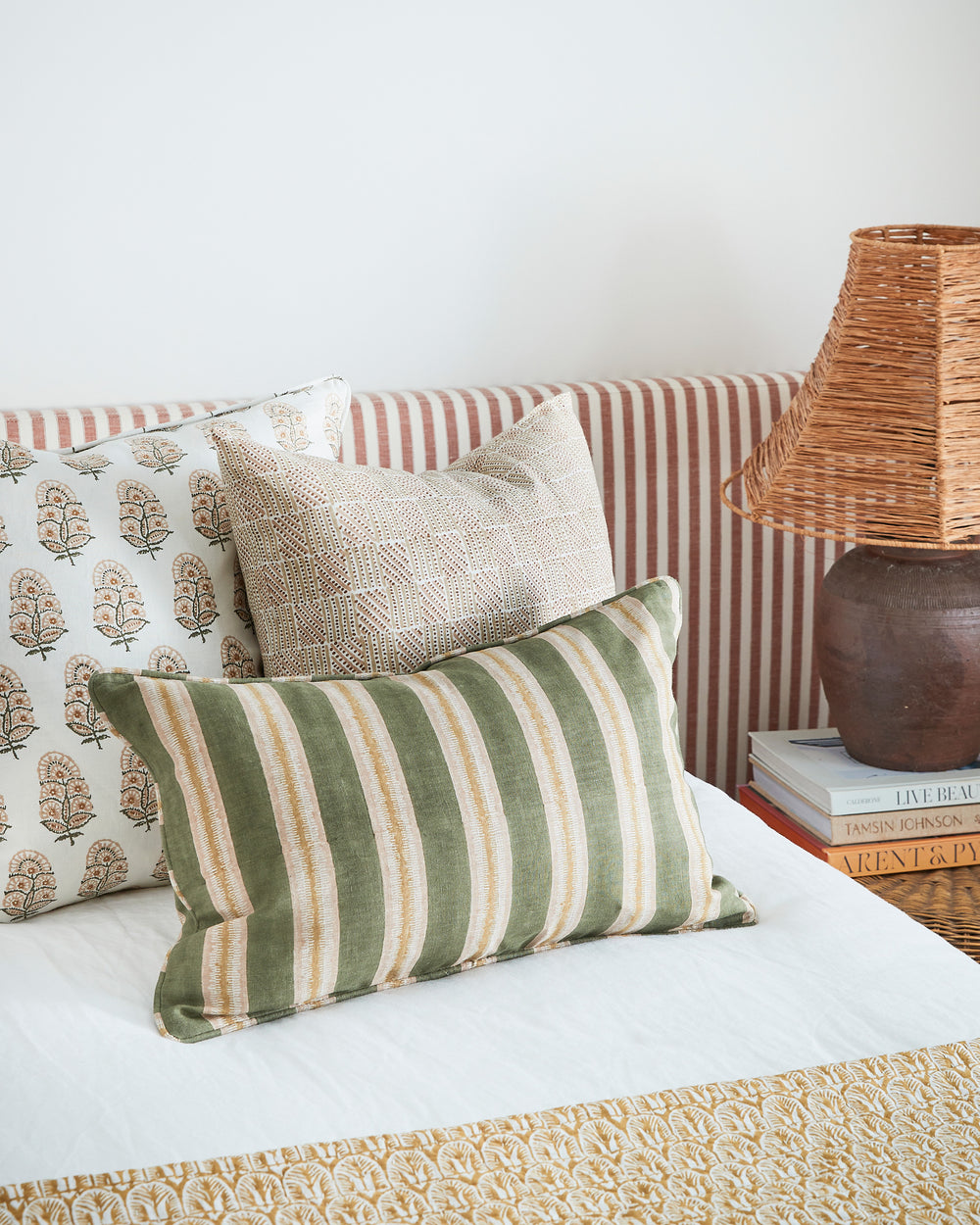 Kumasi Shell Cushion