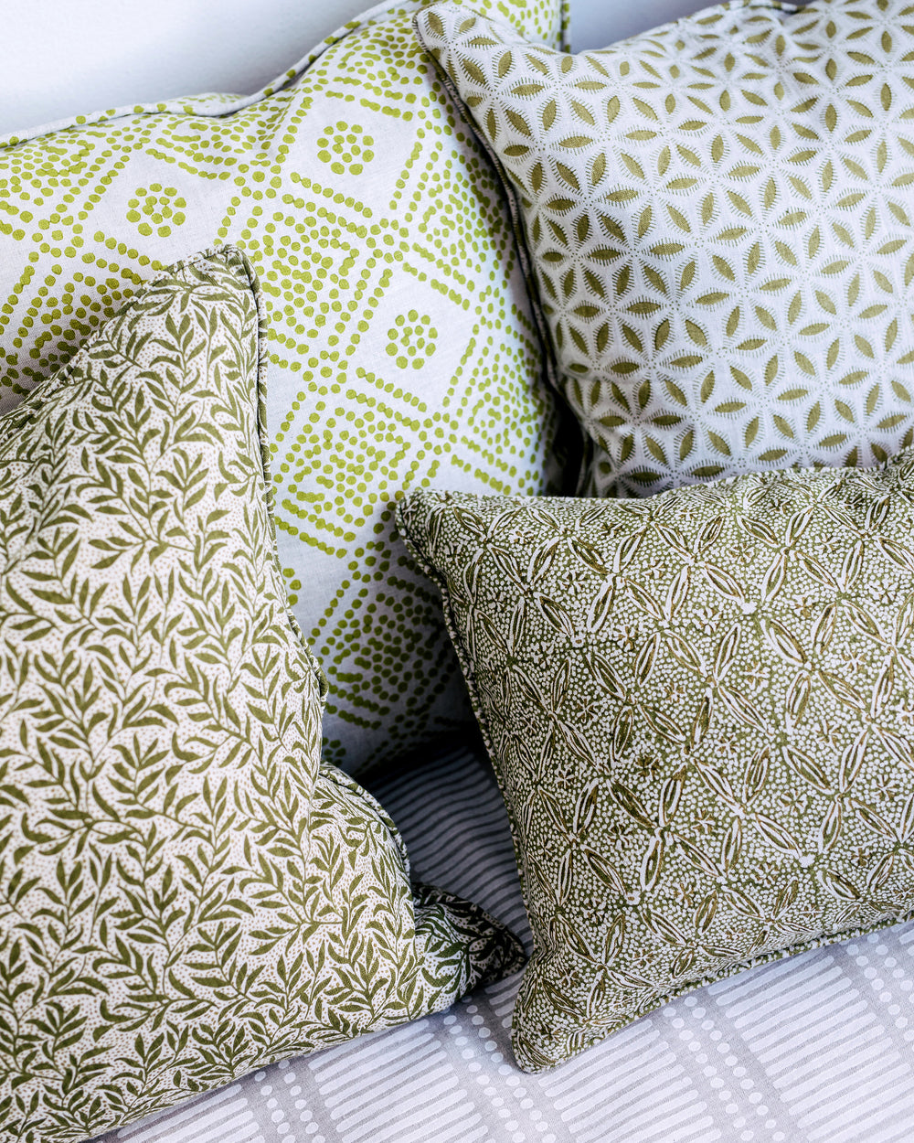 Granada Moss Cushion