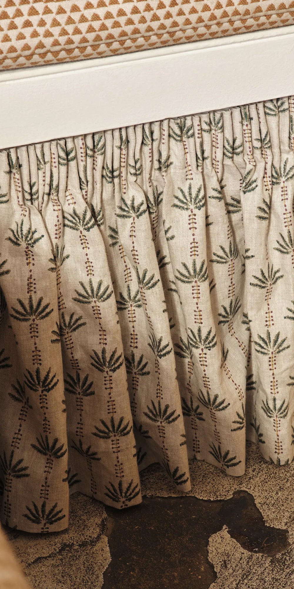 Marseille Mulberry linen