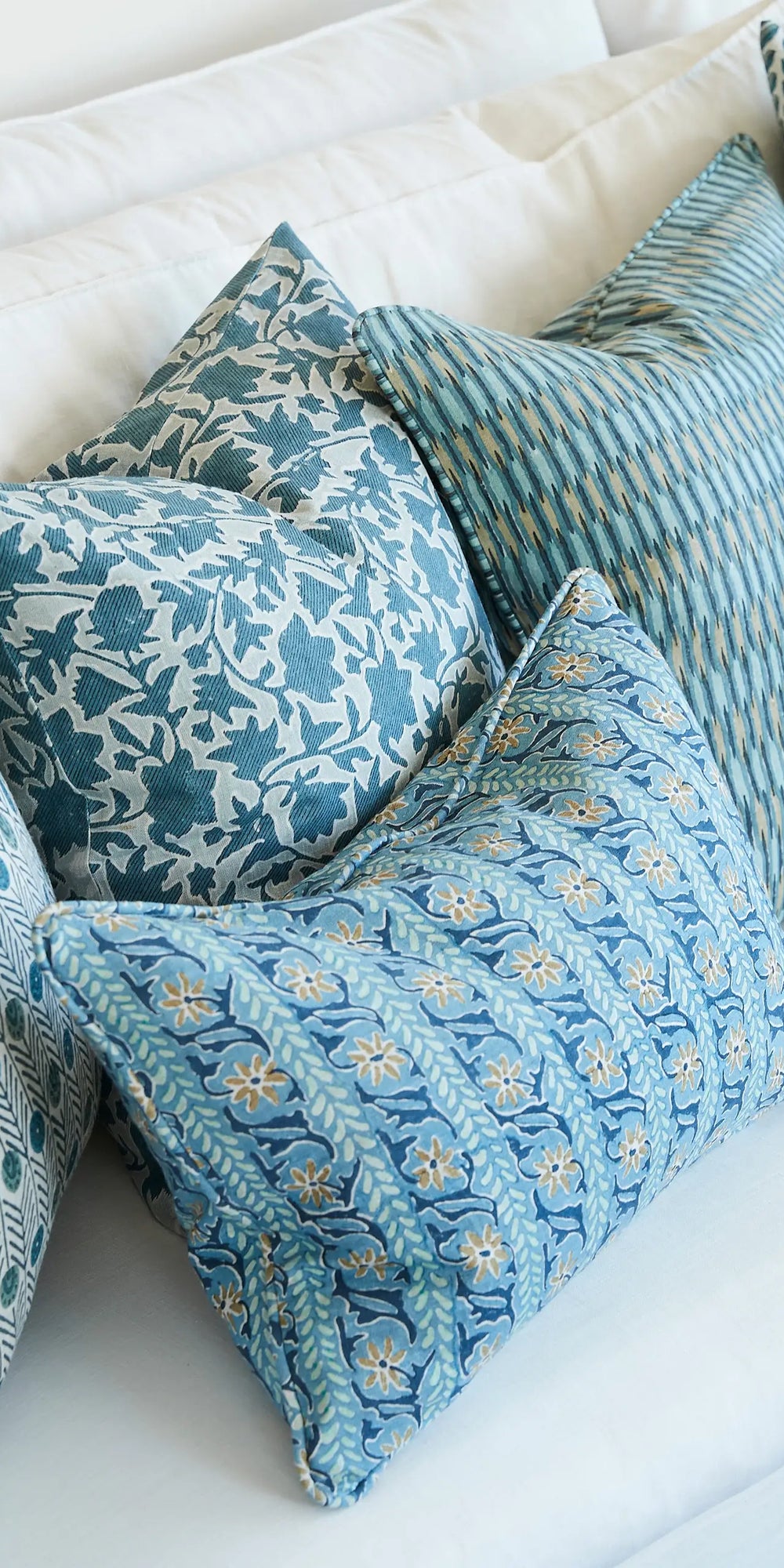 Volimes Mineral linen cushion 50x50cm