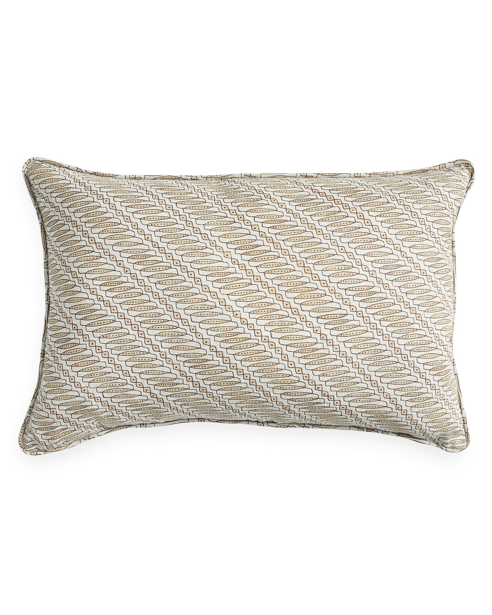 Jakarta Shell Cushion