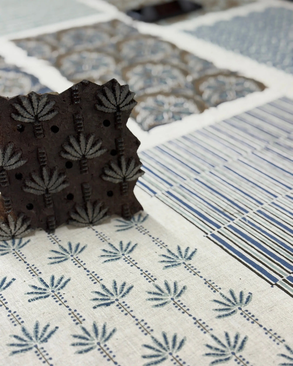 Marseille Mulberry linen