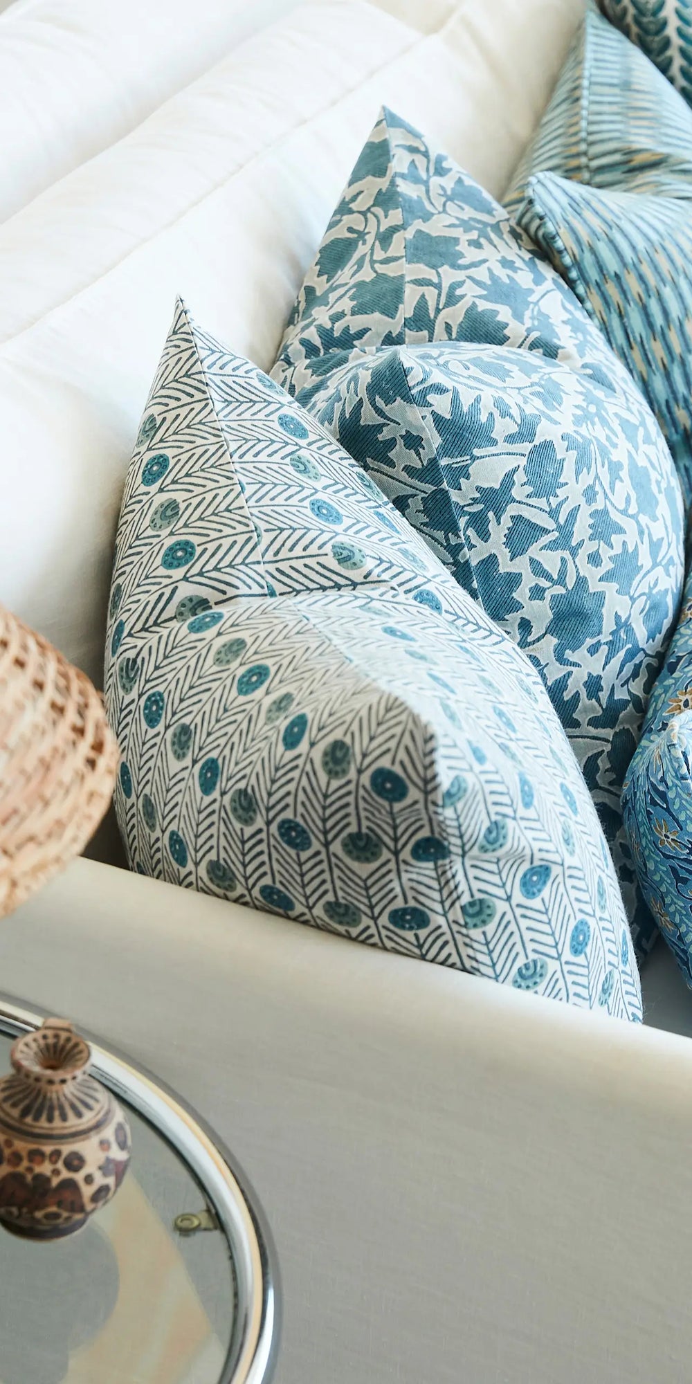 Alcaufar Suzani linen cushion 50x50cm