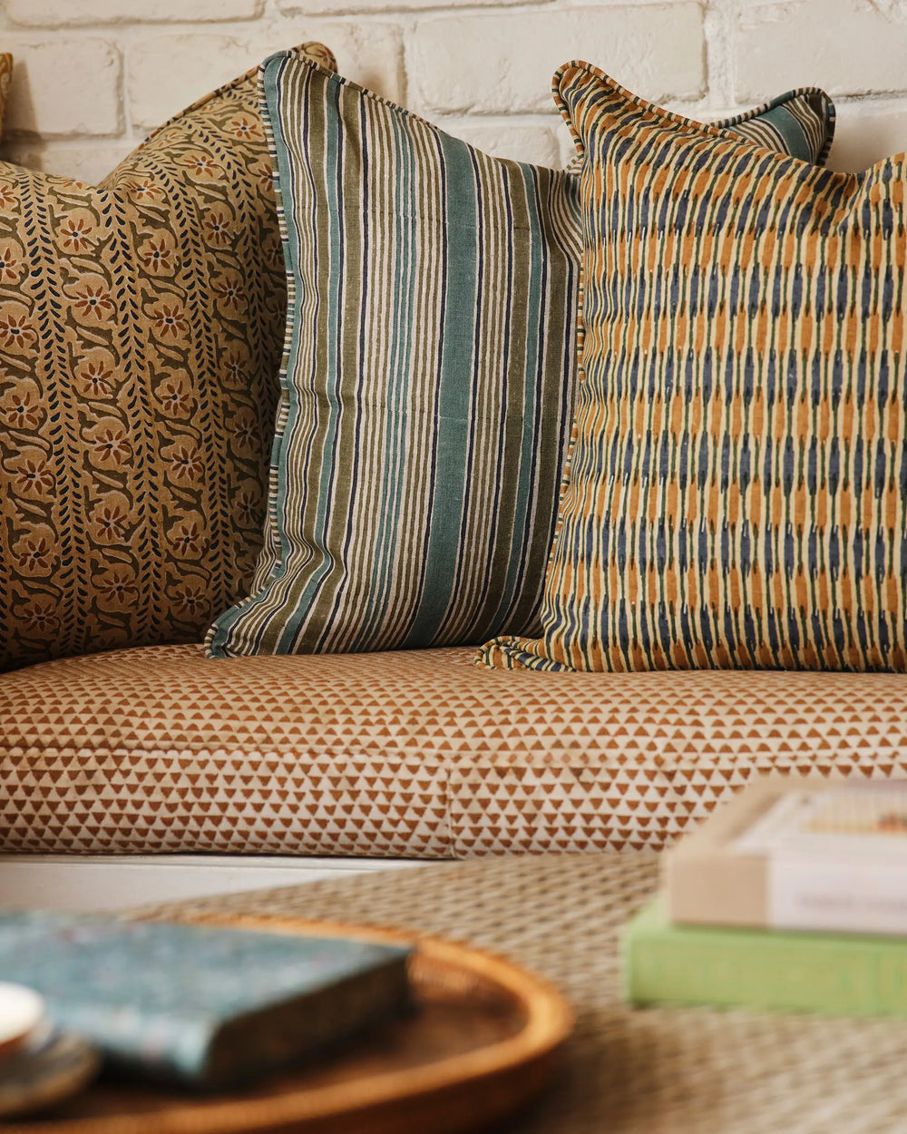 Volimes Desert Cushion