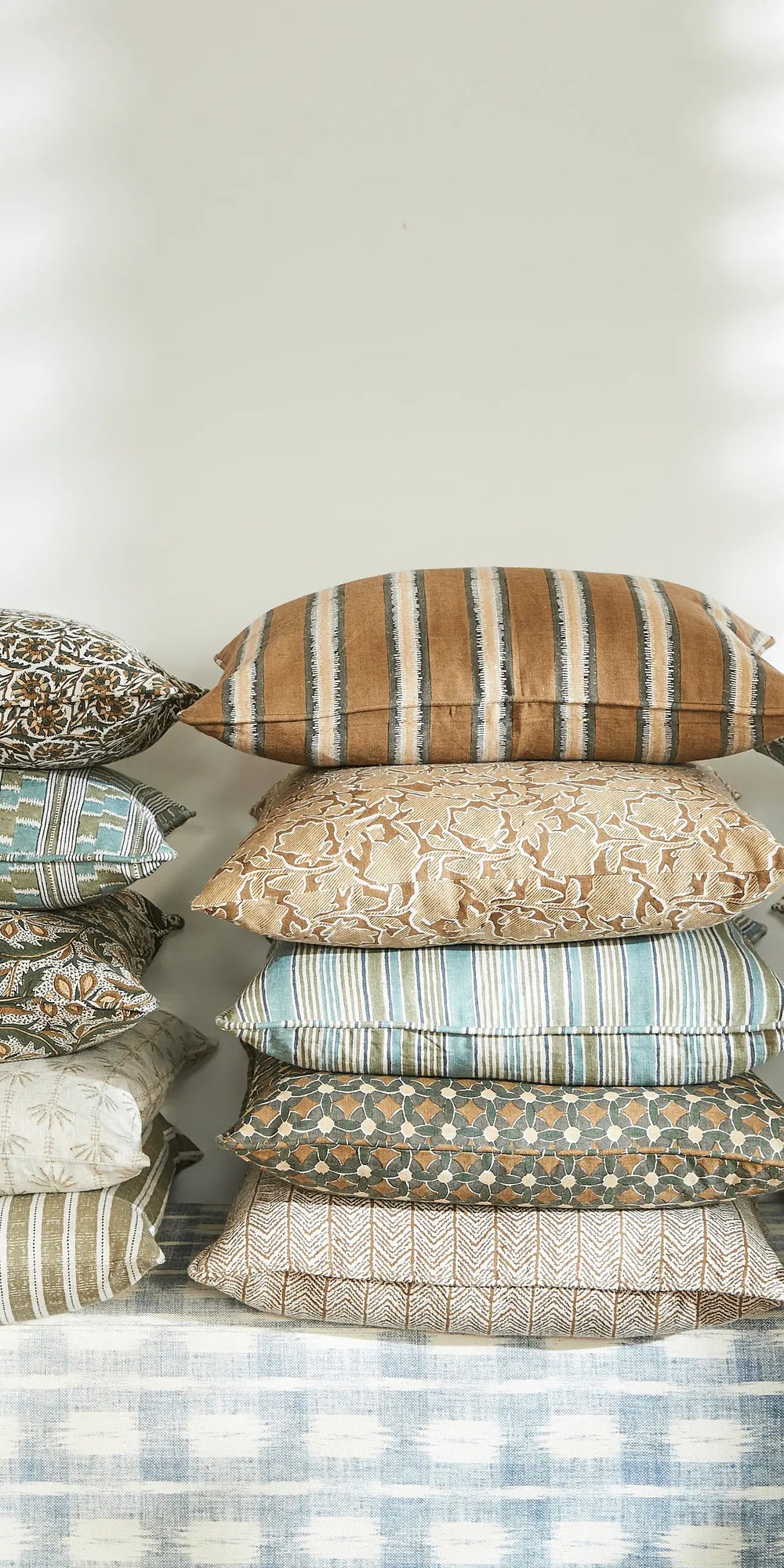 Alacha Aniseed Cushion
