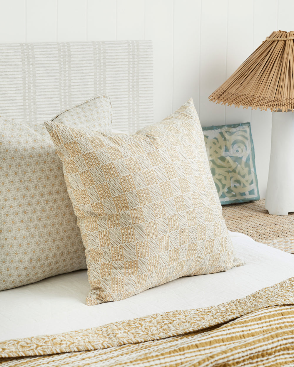 Etoile Elm Cushion