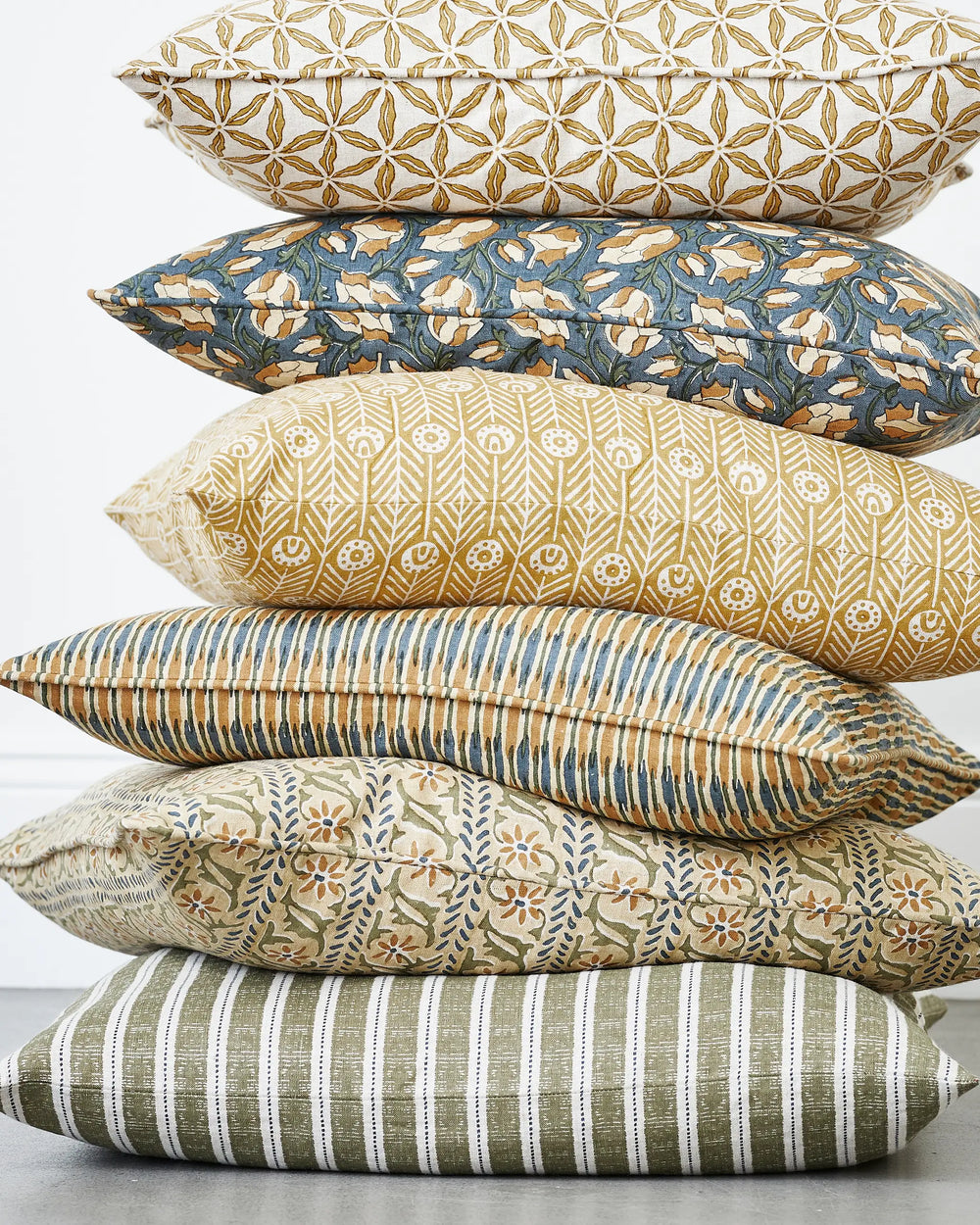 Oia Desert  Cushion