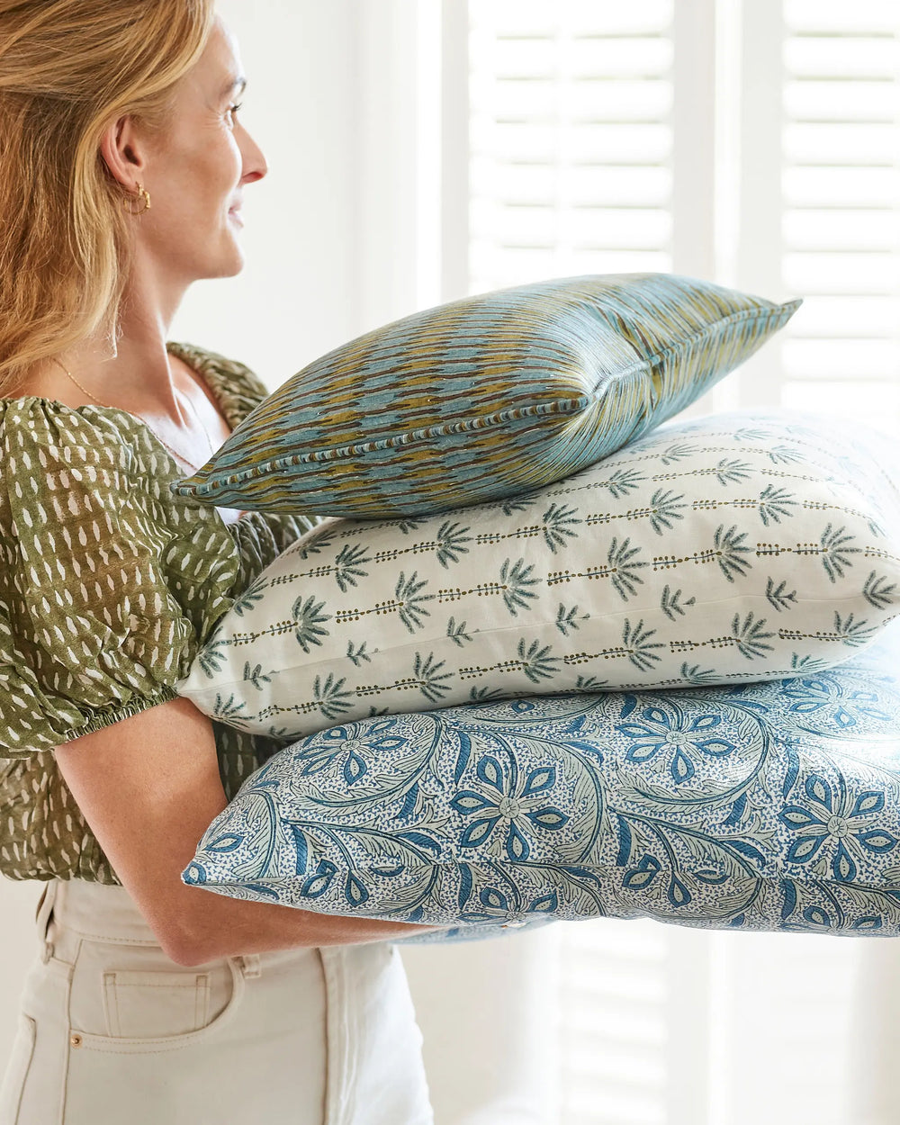 Marseille Lagoon Cushion