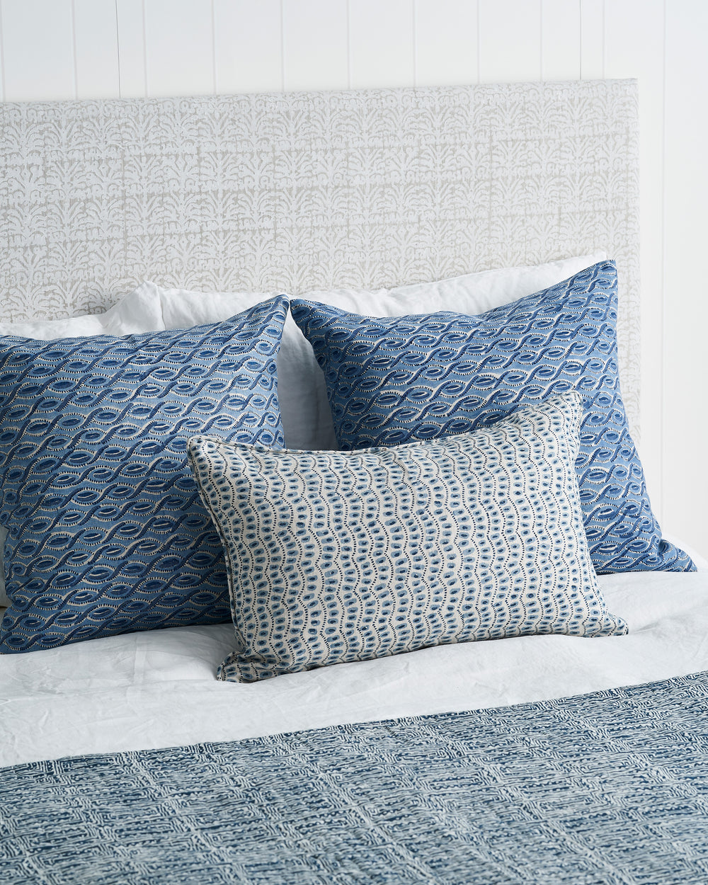 Amulet Azure Linen