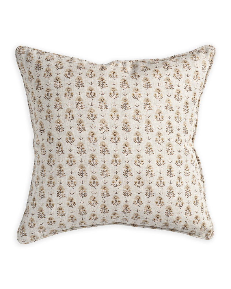 Kutch Shell linen cushion