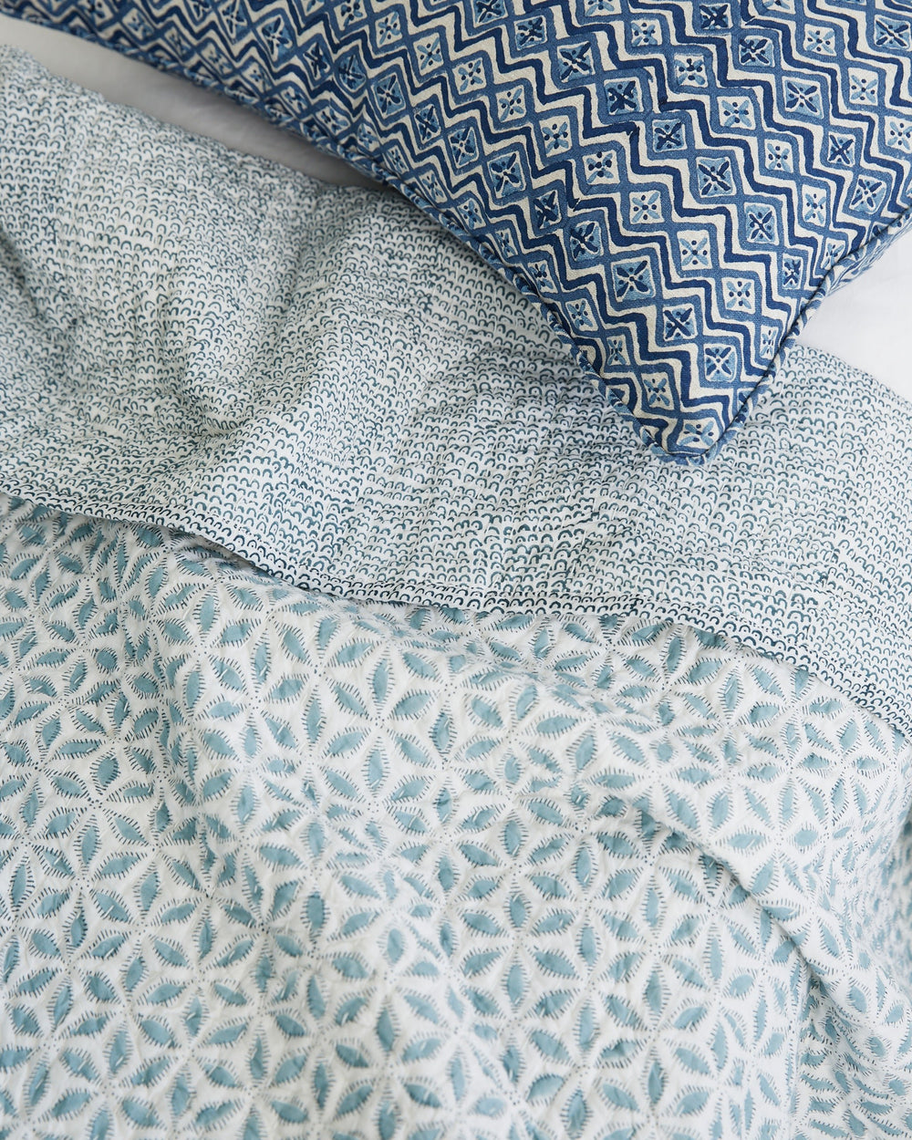 Hanami Quilt in - Quilts - Walter G Australia