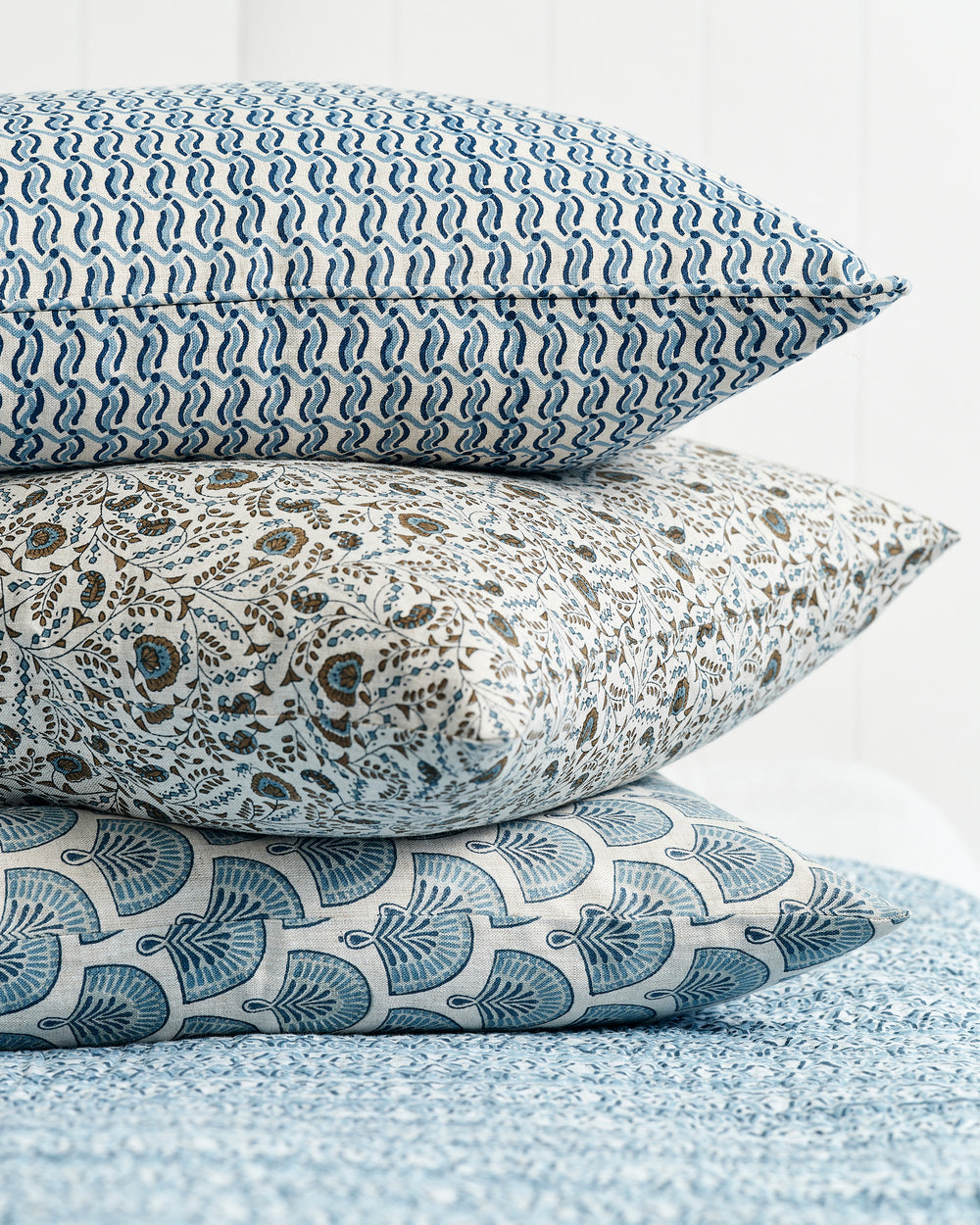 Ithaca Riviera Cushion