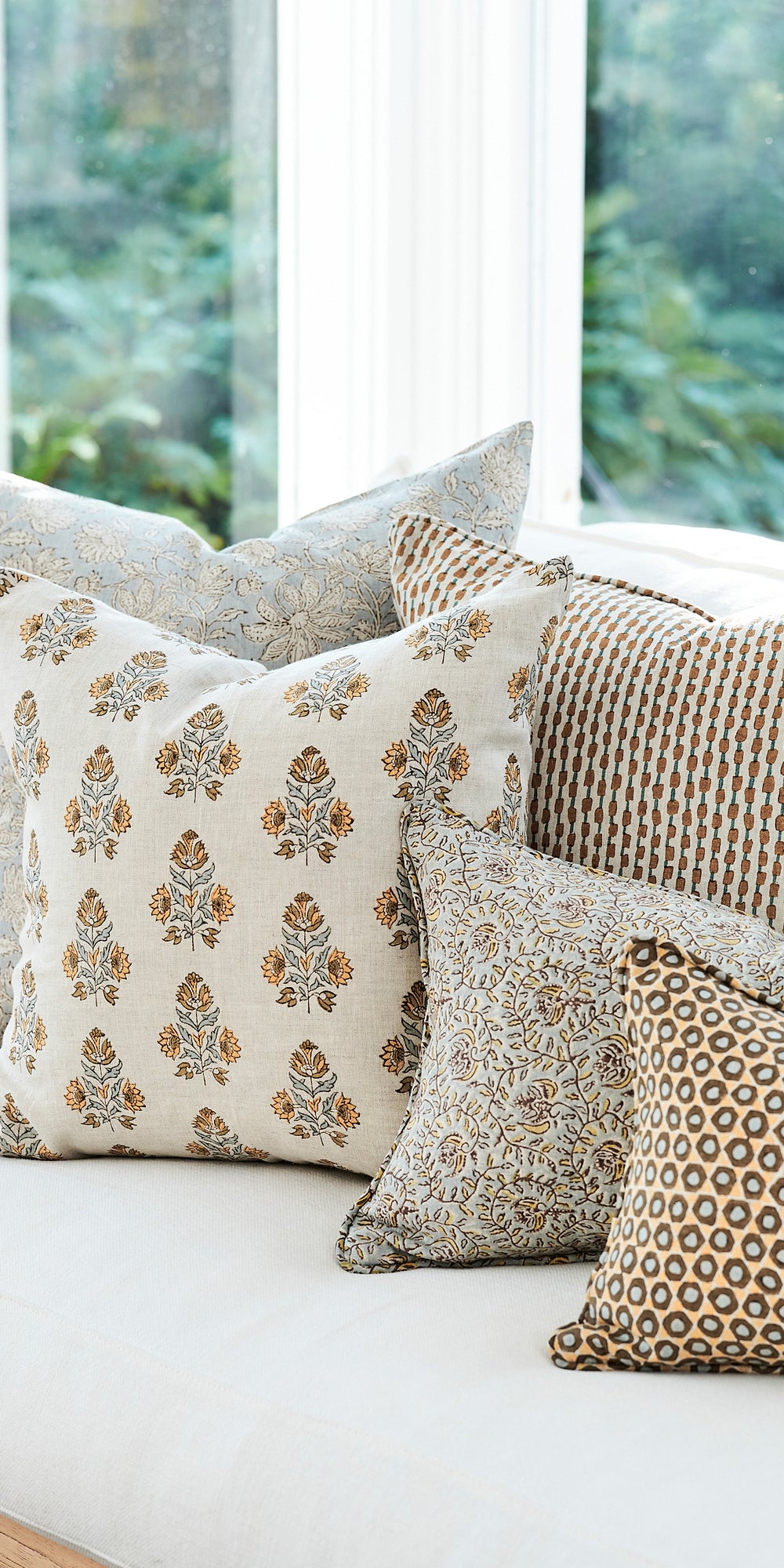 Uluwatu Sahara Cushion