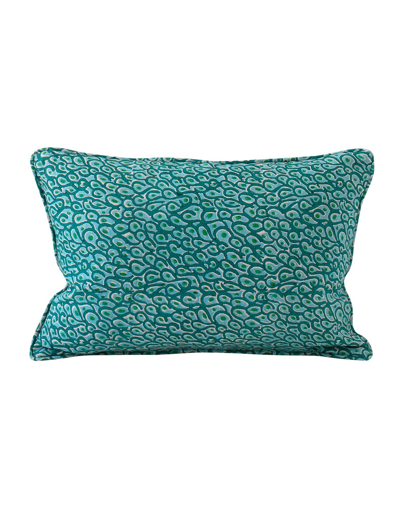 Uzes Emerald Cushion