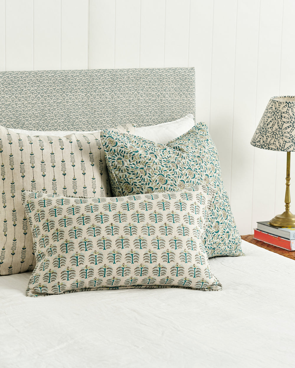 Geneva Wasabi Cushion